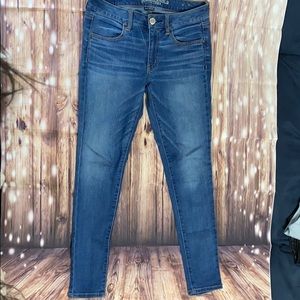 American Eagle Street like bluejeans super stretch